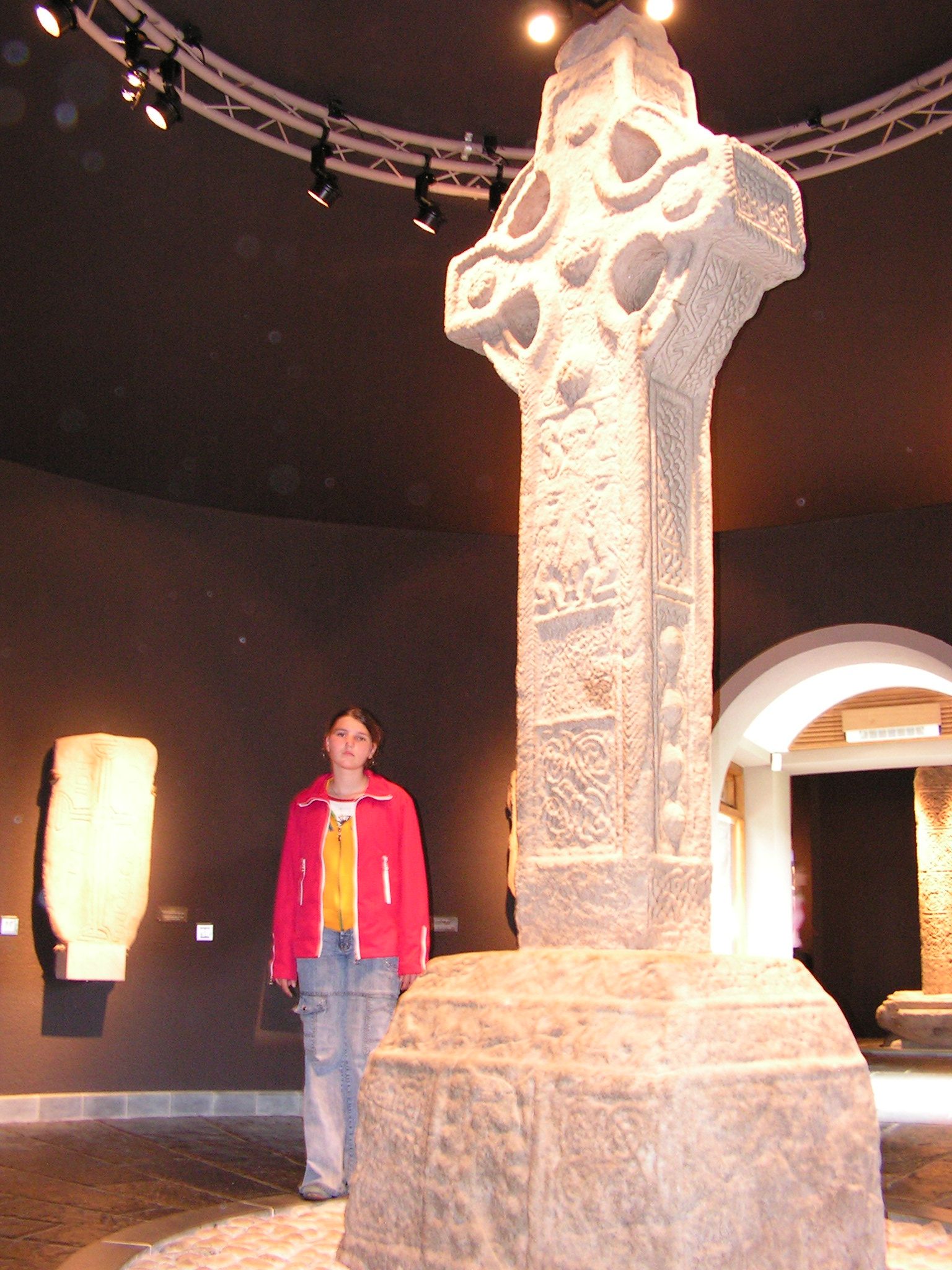 clonmacnoise11.JPG